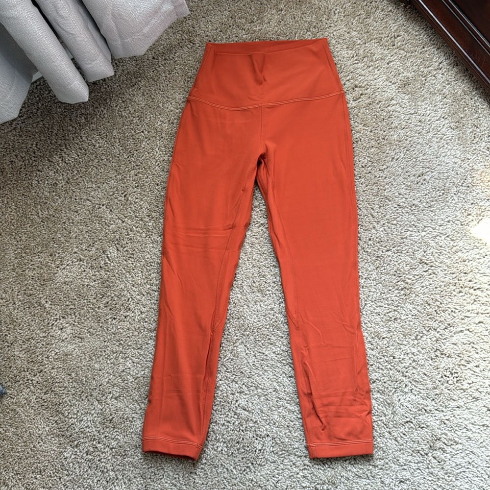 Like New Align Leggings - Picture 2 of 5